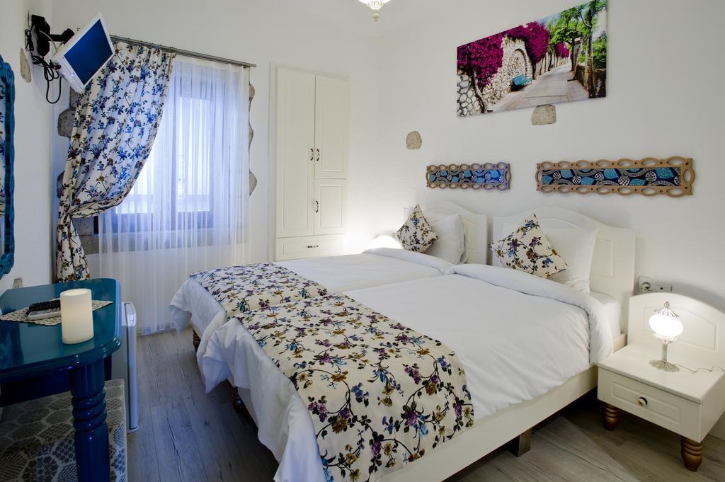 Lodos Butik Hotel Alacati Exterior photo